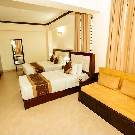 Hotel Crystal Rose - Sylhet Dış mekan fotoğraf