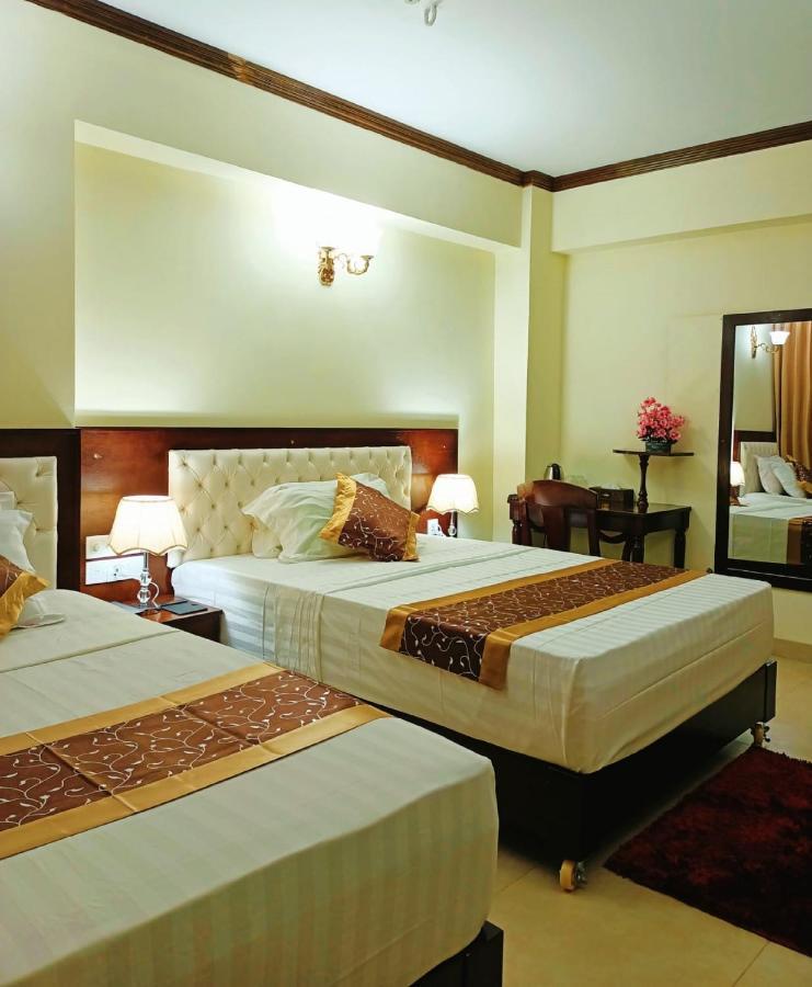 Hotel Crystal Rose - Sylhet Dış mekan fotoğraf