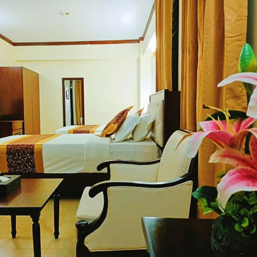 Hotel Crystal Rose - Sylhet Dış mekan fotoğraf